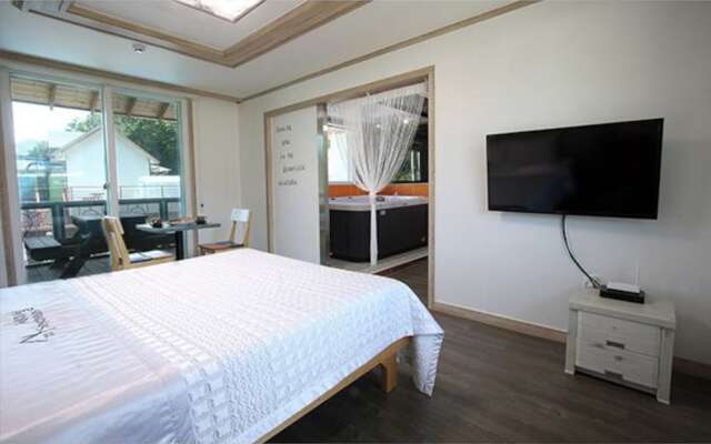 Chuncheon (Namiseom) Seychell Pension