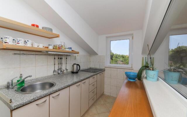 Apartment Ana - 50m from Sea