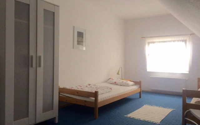 Zimmer im Bauernhaus 2 min vom Strand