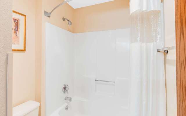 Baymont by Wyndham Kalamazoo West