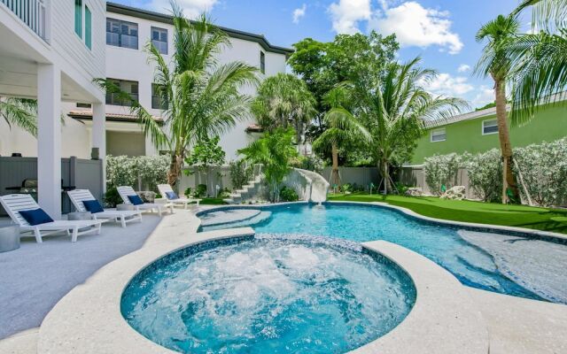 The 19th Hole in Siesta Key