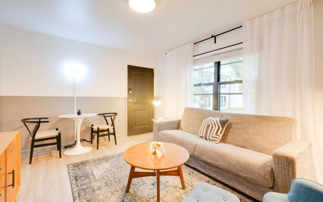 Modern 1BD Near Music Row and Downtown