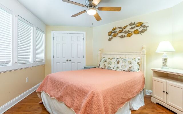 Captains Watch Condos