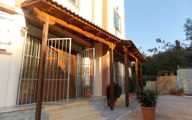 Unico ApartHotel