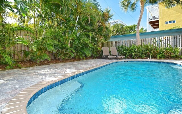 Beach Walk Unit B by Vtrips