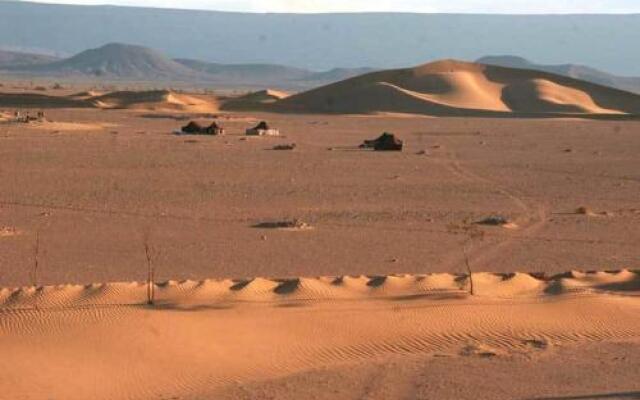 Stargazing Hotel Sahara Sky