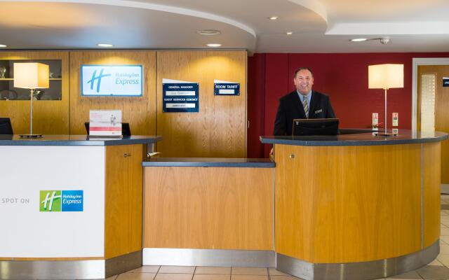 Holiday Inn Express Swansea - East by IHG