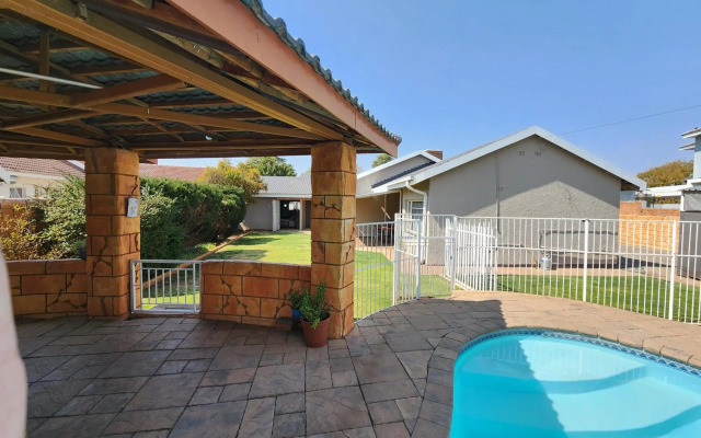 Midway Overnight Rooms