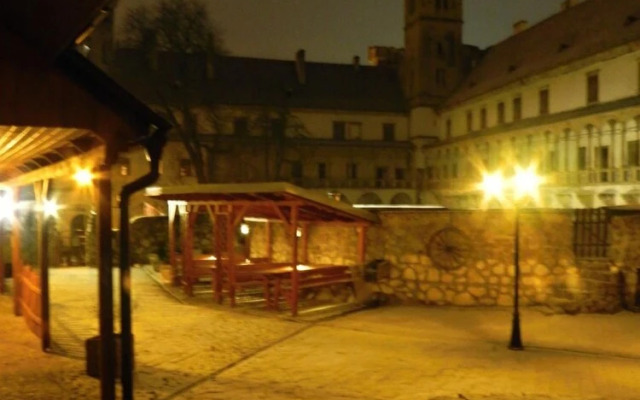Zámecký penzion Rotunda
