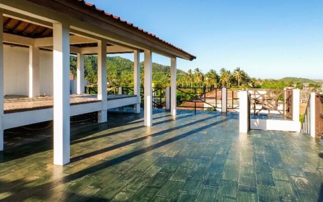 OYO 953 Family Beach Hotel