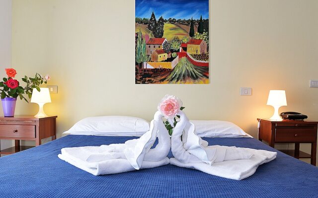 Room in Apartment - Two-room Apartment