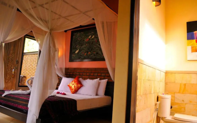 Tirta Sari Bungalows & Spa