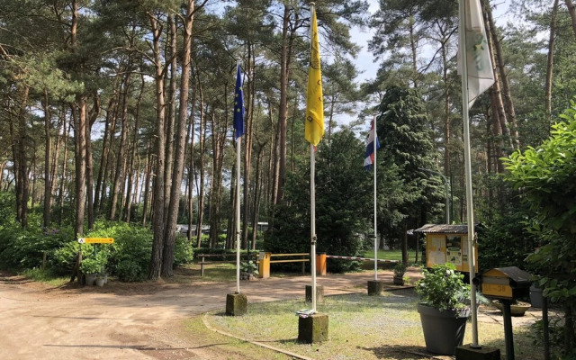 Nice Chalet With Deck, in the Antwerp Kempen