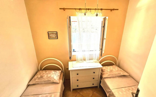 Apartments Carmen Vinisce