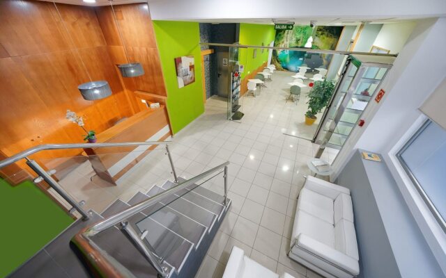 Mhc Arenales Hotel