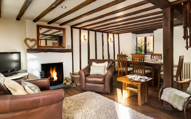 Poppy Cottage