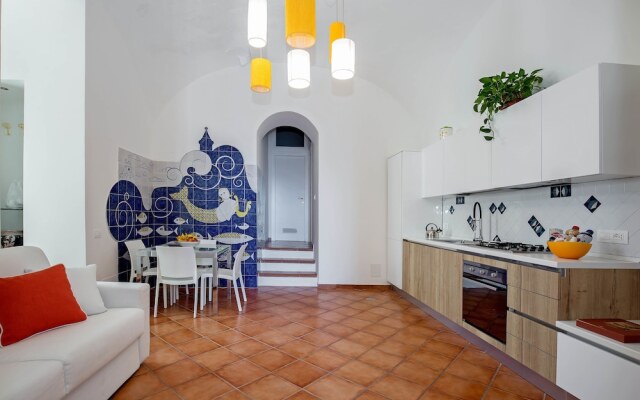 Starhost Vietri sul Mare