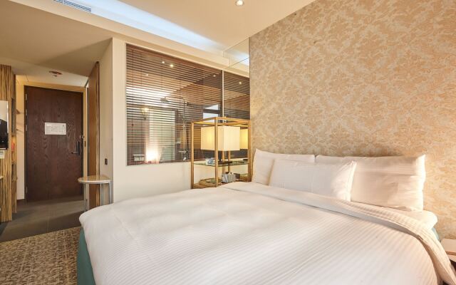 Lacle Hotel - Luzhou Taipei