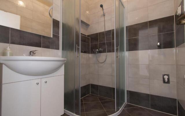 Apartments Zoran - beach 400m