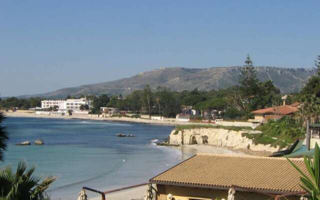 Appartamento Con Piscina - Clima E Wi-fi - Al Mare