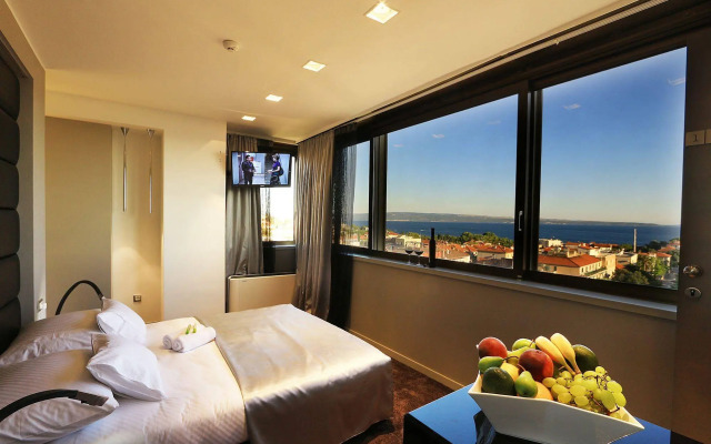 The View Luxury Rooms