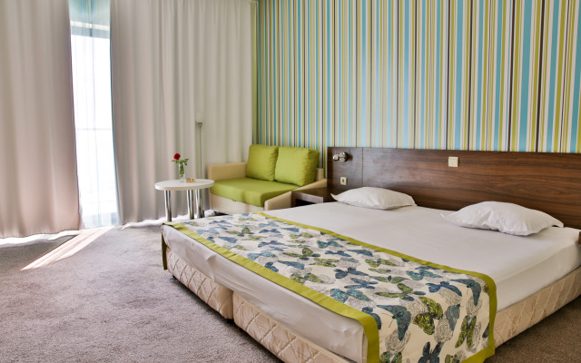 Park hotel Golden Beach
