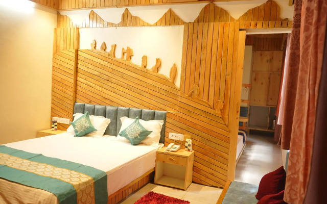 Hotel Gandhi's Paradise