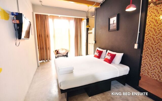 ZEN Hostel Silom 14