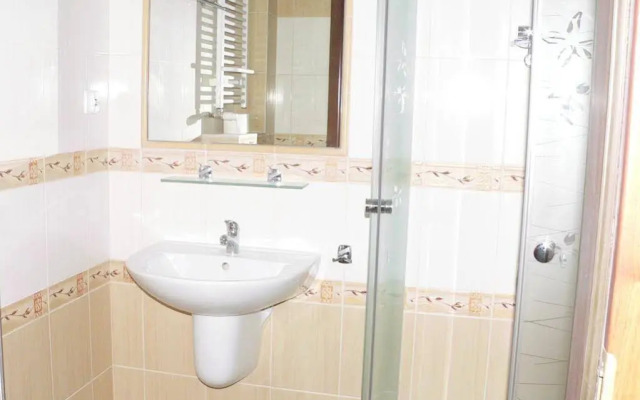 Noclegi Stadion Bed & Breakfast