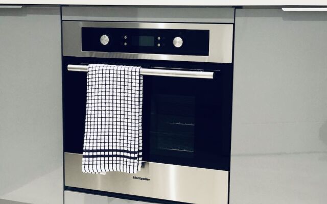 Snapos Luxury Serviced Apartments – Meridian House - Bedford