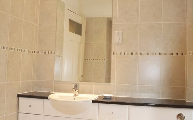 Barnhill House Apartment