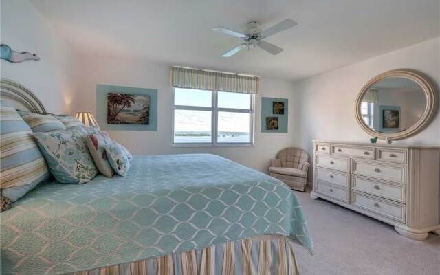 Bahia Vista 17881 - Two Bedroom Condo