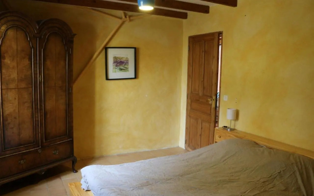 Maison calme, 4ch/7pers, avec piscine à débordement