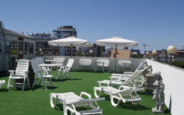 Hotel Myriam