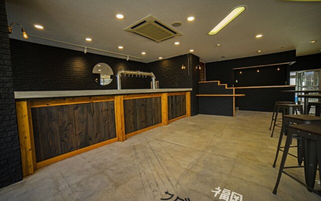 The Phat Packers - Hostel