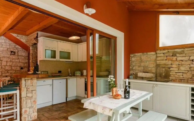 Polai Comfortable Holiday Residence
