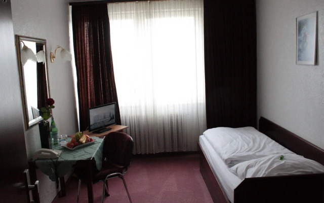 Mainbogen Hotel