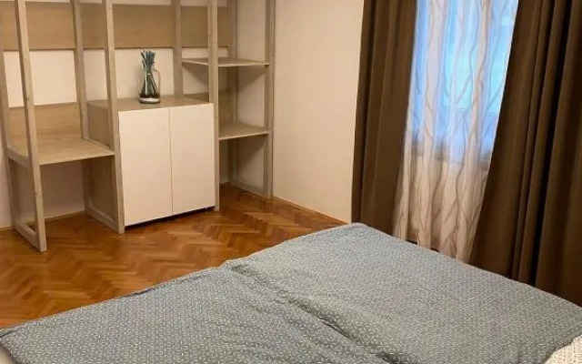 Apartment Nona Polda