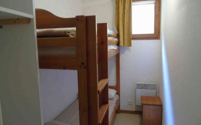 Lou Services Apartment J02 LSI 001