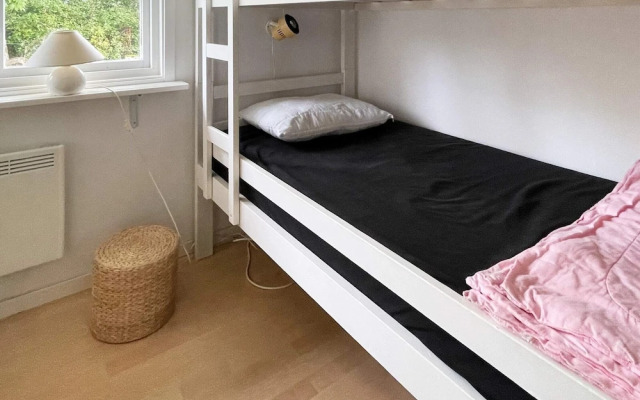 6 Person Holiday Home in Kopingsvik-by Traum