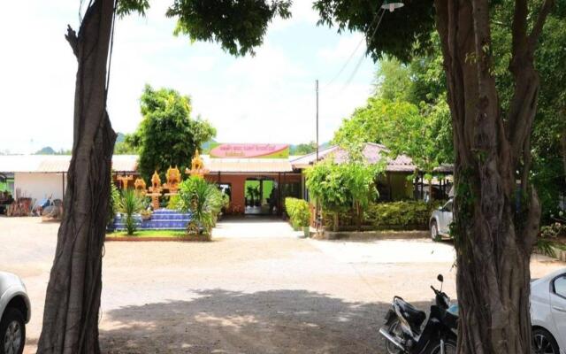 The Best Riverside Guesthouse Kanchanaburi