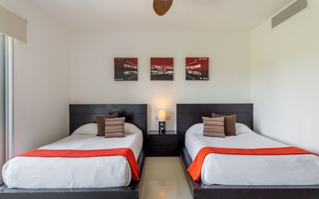 Casa Miramar 2 Bedroom Condo by Redawning