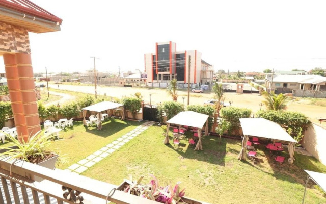 Parigha Hotel