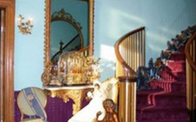 Priory House & Oriental Brew House