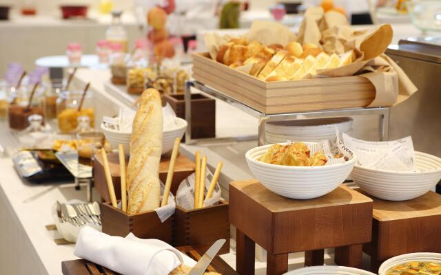 ANA Crowne Plaza Chitose by IHG