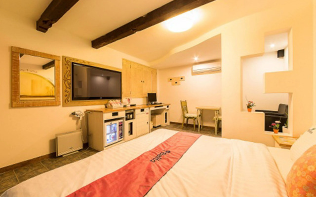 Belita N Goodtime Drive-in Motel