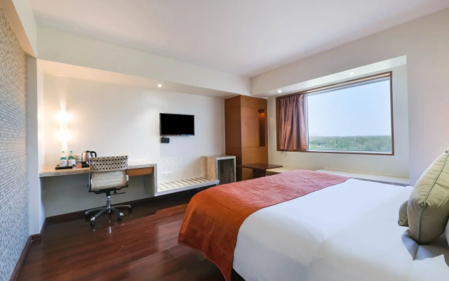 7 Apple Hotel Pimpri Pune