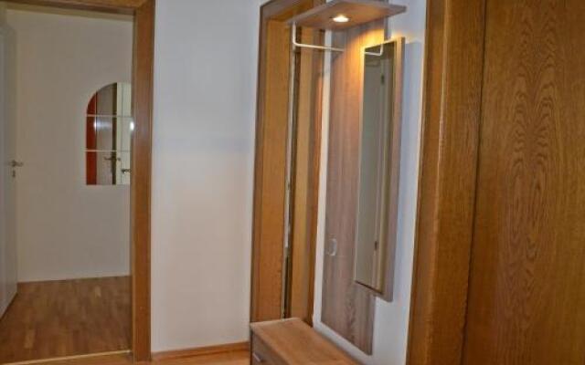 Lakeview Apartment