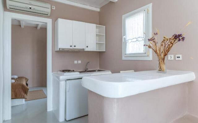 Ninemia Suites Tinos Grand 205