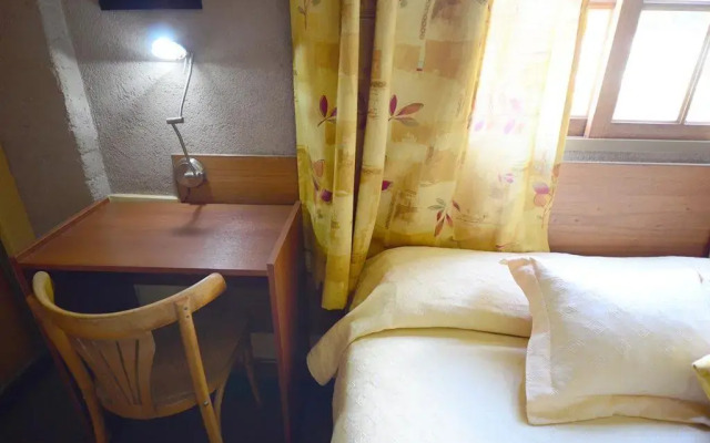 Amparo Hosteria